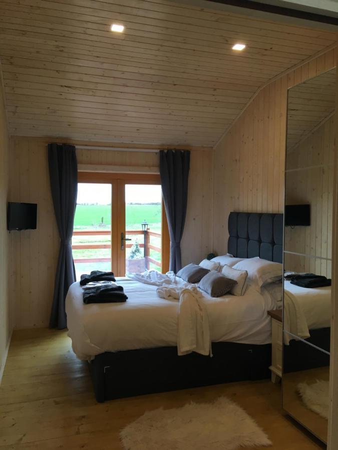 The Orchard Bramble Lodge Hadleigh  Экстерьер фото